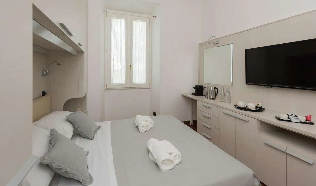 Andenis Luxury House