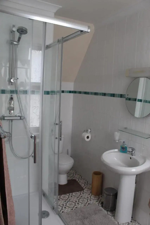 Oakwell Guest House