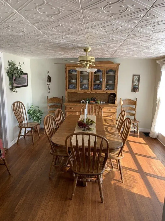 Centennial Inn Bed & Breakfast