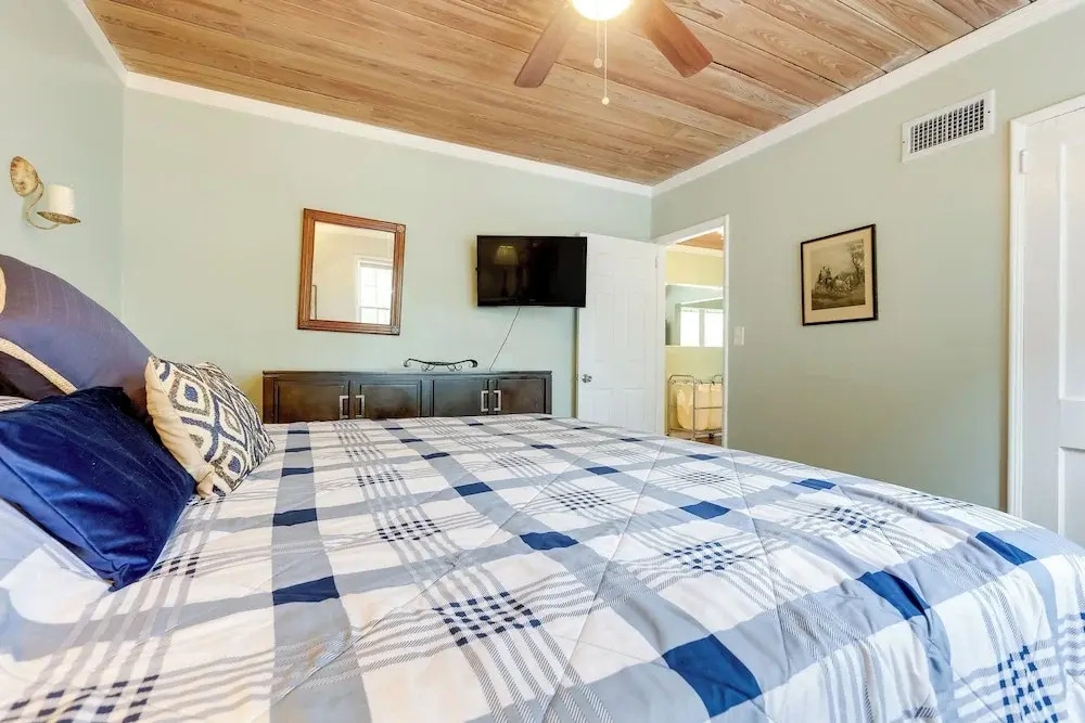 4 Mi to Jetty Park Beach! Family Home w/ Game Room