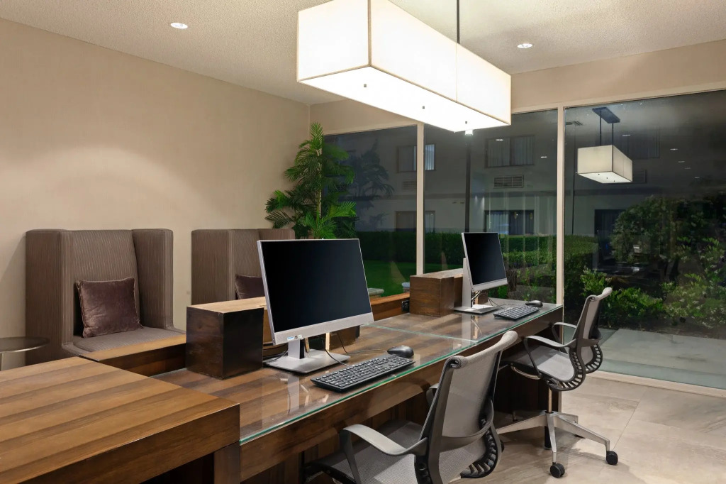 Crowne Plaza Silicon Valley North - Union City by IHG