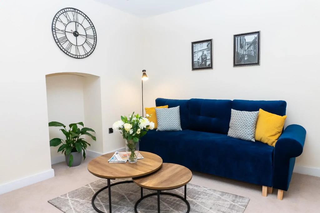 Suite on the High Street