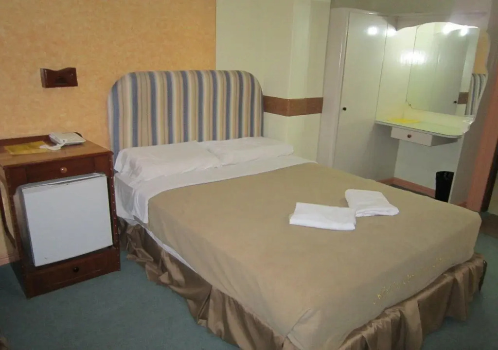 Golden Stallion Suites