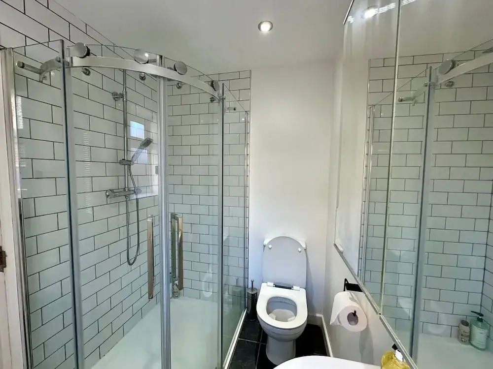 4-bed 3 Bath House in Leicester City