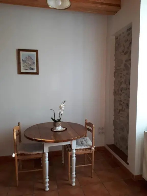 Bel appartement rénové dans maison bigourdane