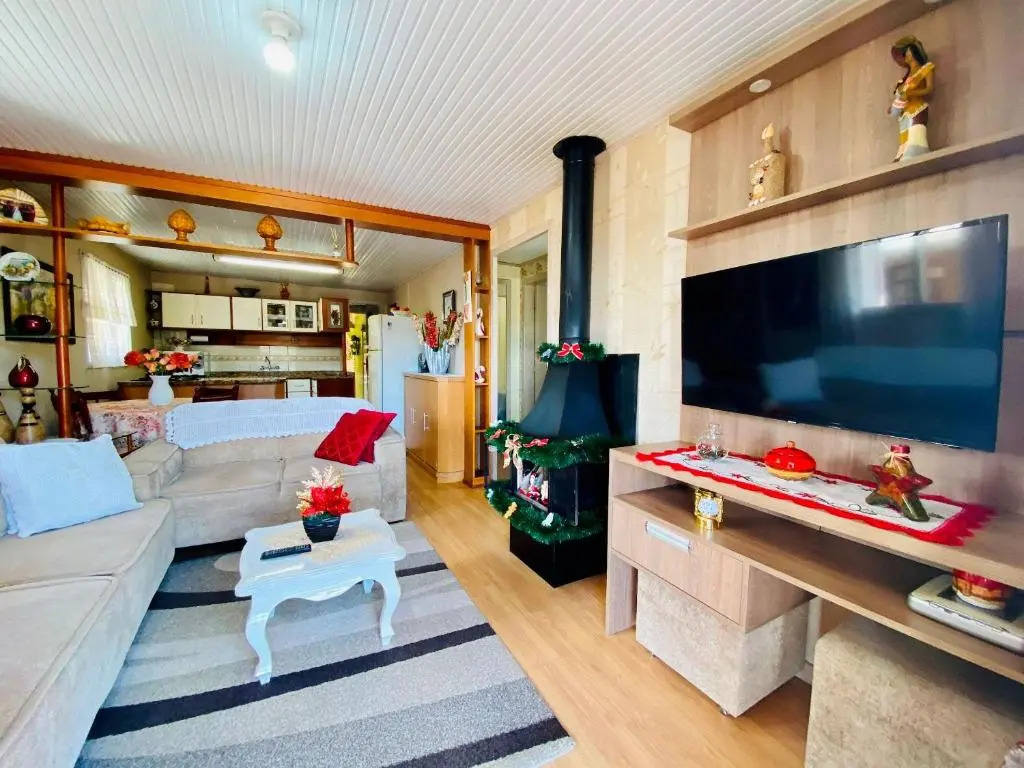 Casa 3 dormitórios próxima ao centro de Gramado