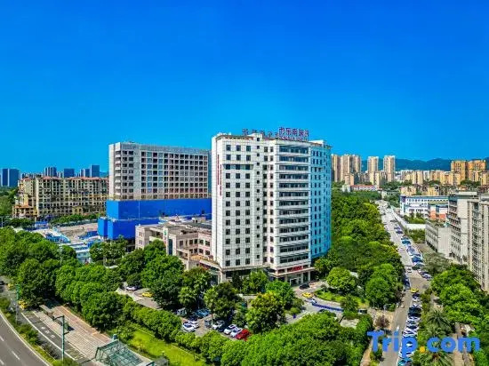 Yingman Hotel (Chongqing East Station Changshengqiao Light Rail Station)