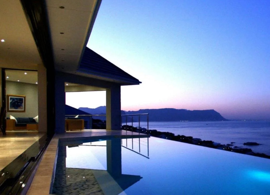 Aqua Terra Boutique Guesthouse - Simons Town, Cape Town