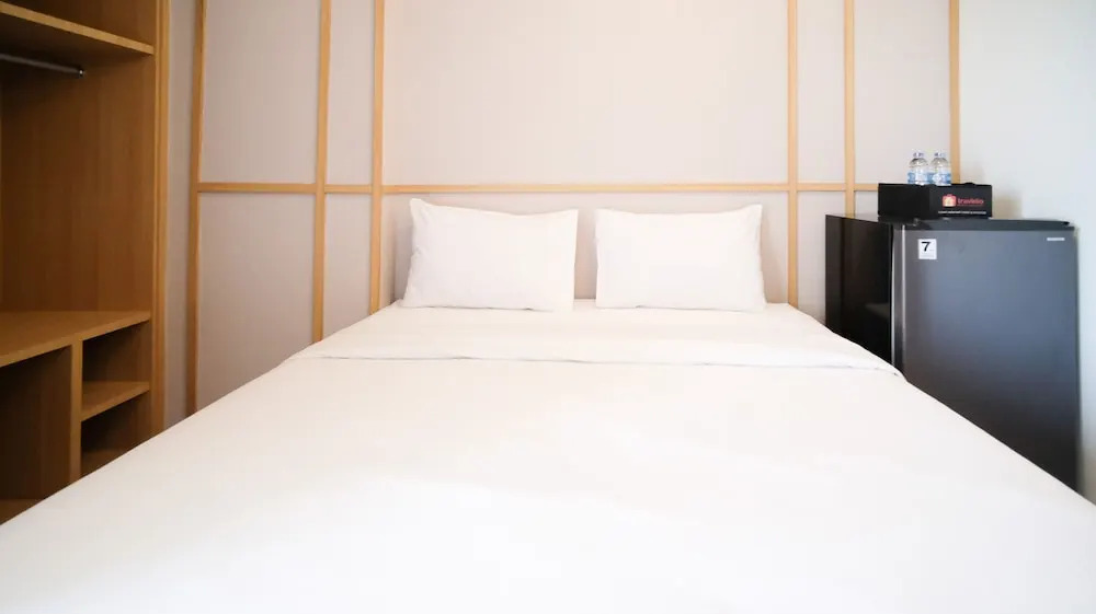 Simple And Tidy Studio Apartment At Suncity Residence