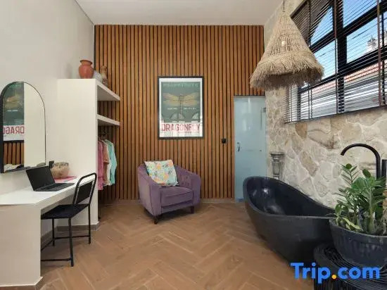 Stylish Black Rice Villa, Canggu 3BR New Jan 2026