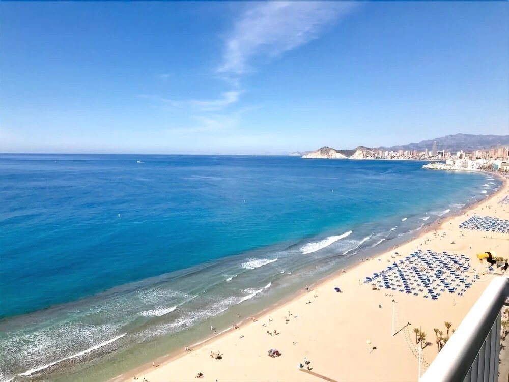 Lovely Levante Seafront Blueline