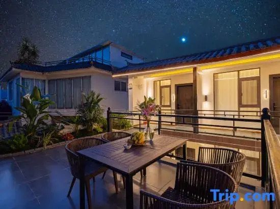 Gufeng · Maple Vacation Boutique Stay (Lijiang Gucheng South Gate)