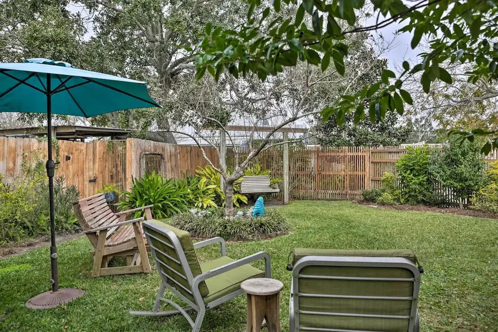 Walk to Beach From Chic Old Town Apartment w/ Yard
