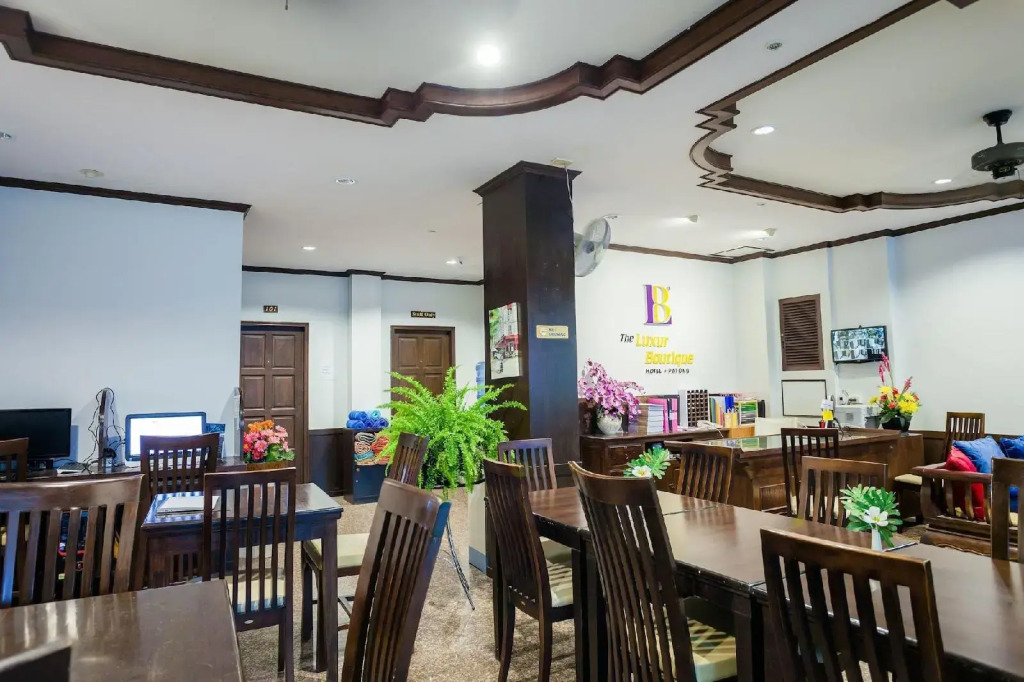Luxur Boutique Hotel Patong