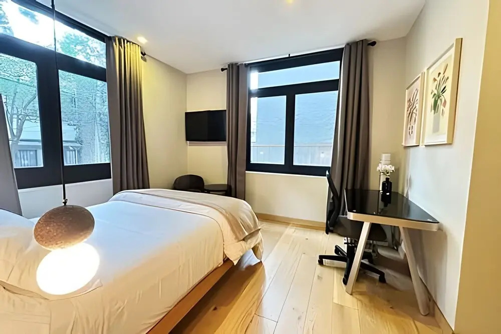 Modern Suite 4 - Heart of Roma Norte