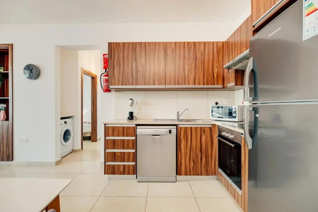SunnyVillas: 2BR Mythical Apt*Swimming Pool*AK04