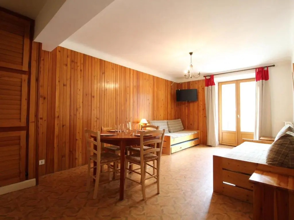 Appartement Lanslebourg-Mont-Cenis, 2 pièces, 5 personnes - FR-1-508-154