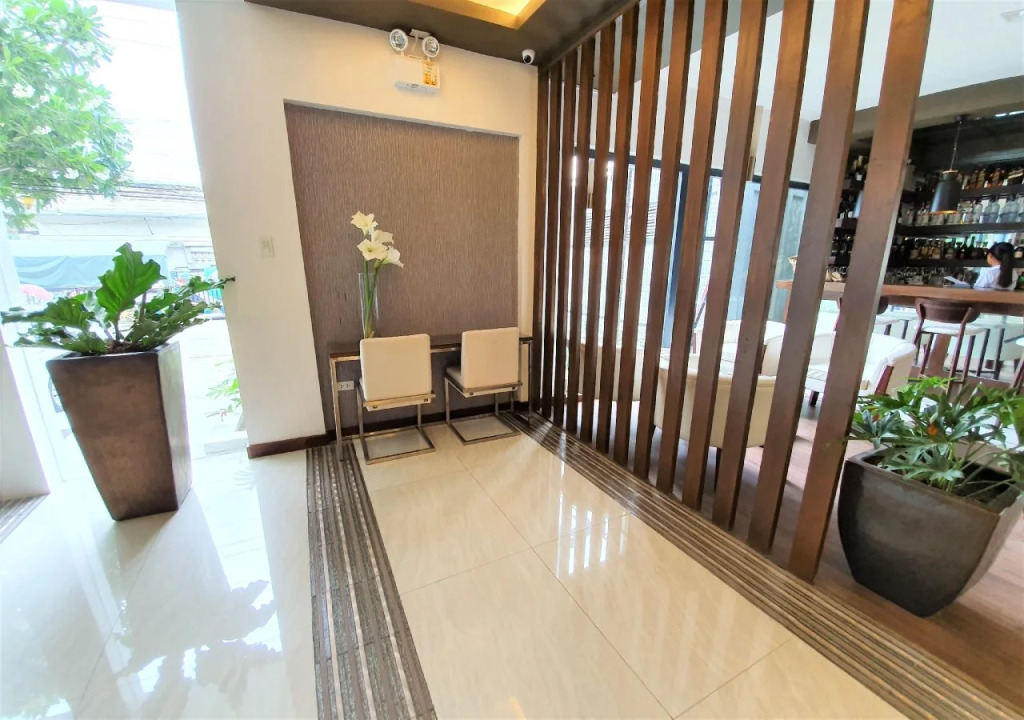 Real Suites