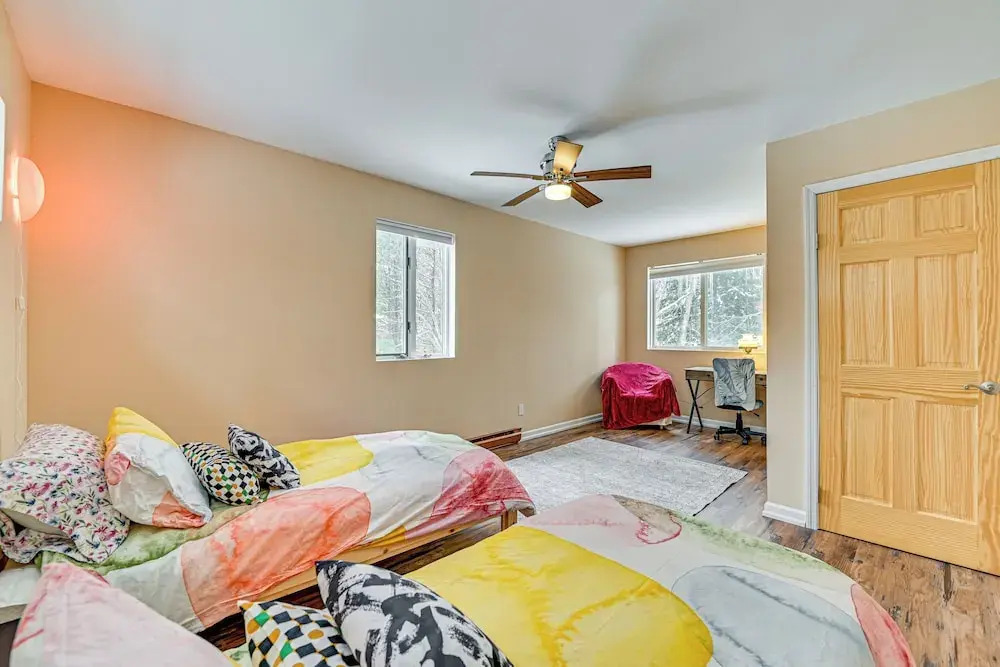Ski, Hike & Golf: Pet-friendly Windham Retreat