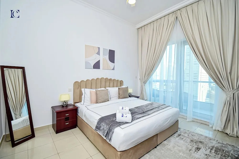 MRNE - Spacious furnished apartment