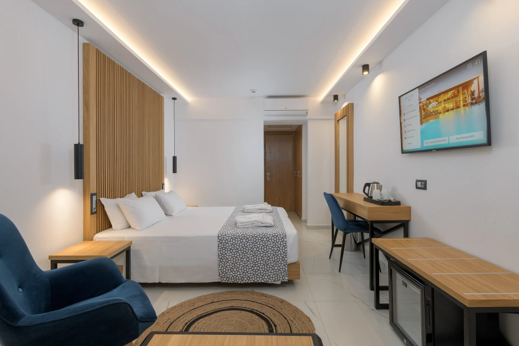 Oceanis Beach Hotel