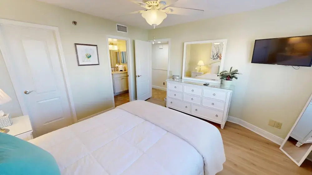 Mainsail 223 2 Bedroom Condo