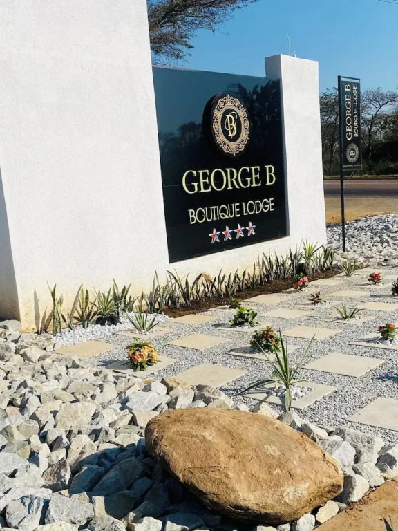 GEORGE B BOUTIQUE LODGE
