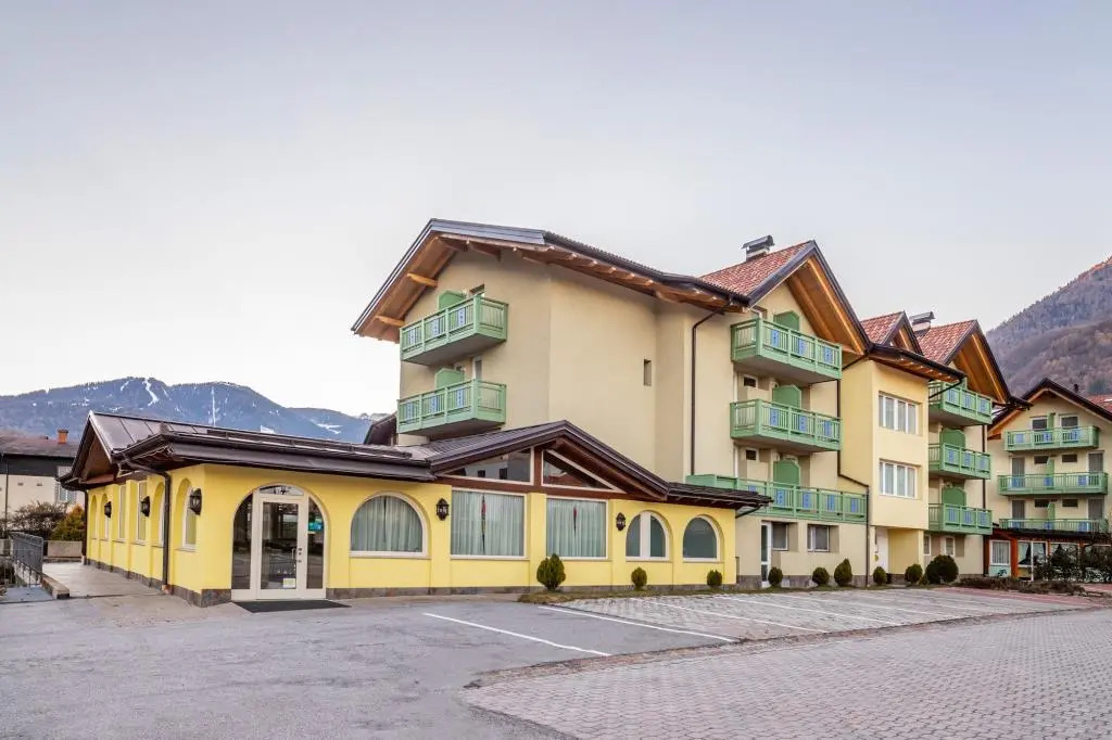 Hotel Monclassico