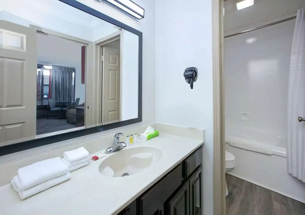 Ramada by Wyndham Diamondhead I-10 Gulfport