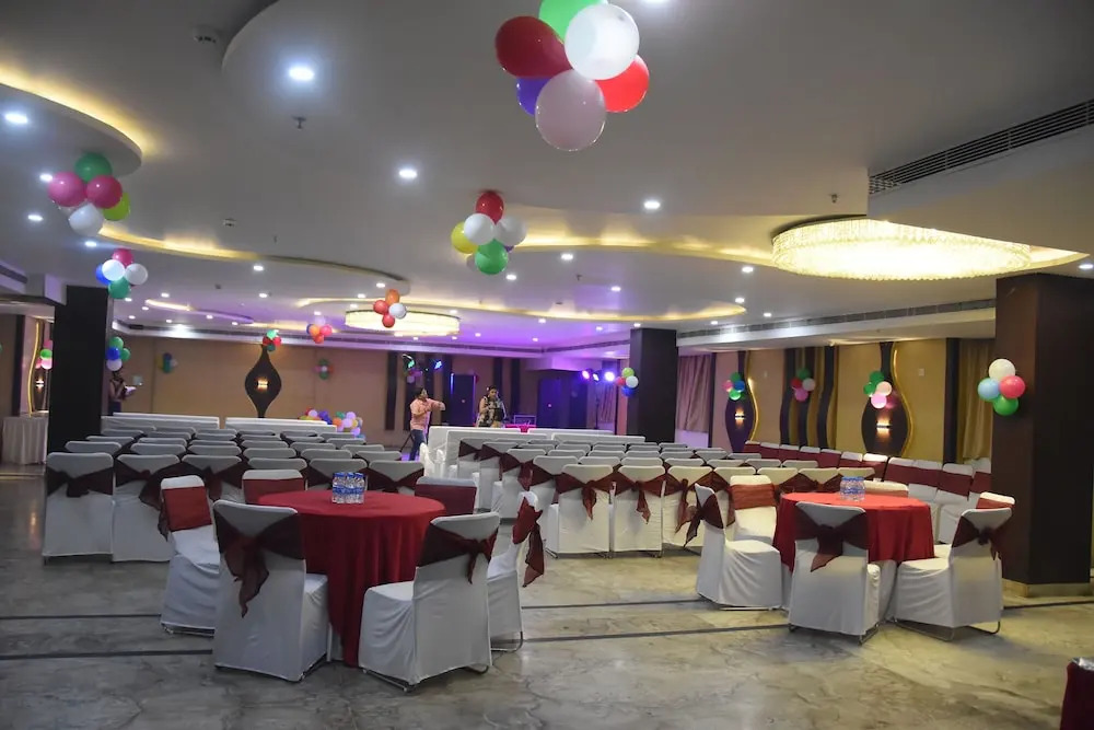 Ishanika Hotel