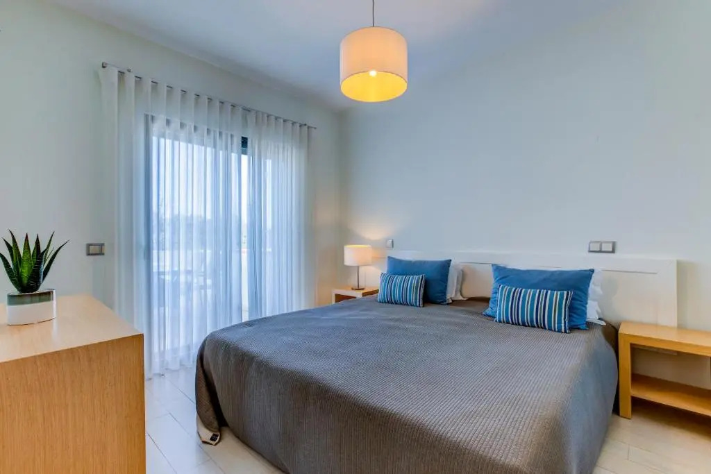 One Bedroom Apartment in Albur Village 1R