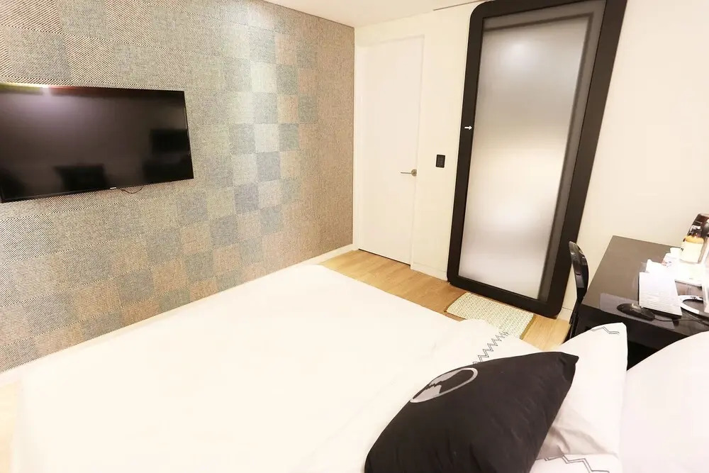 Mari Hotel