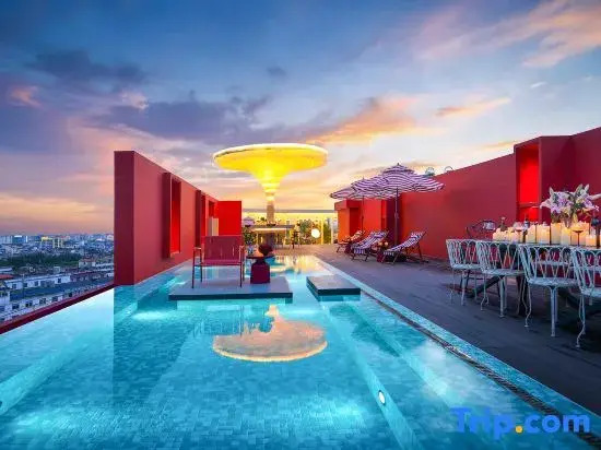 Z Hotel | Sky Secret VISTA (Mangshi Tree-wrapped Pagoda Scenic Spot)