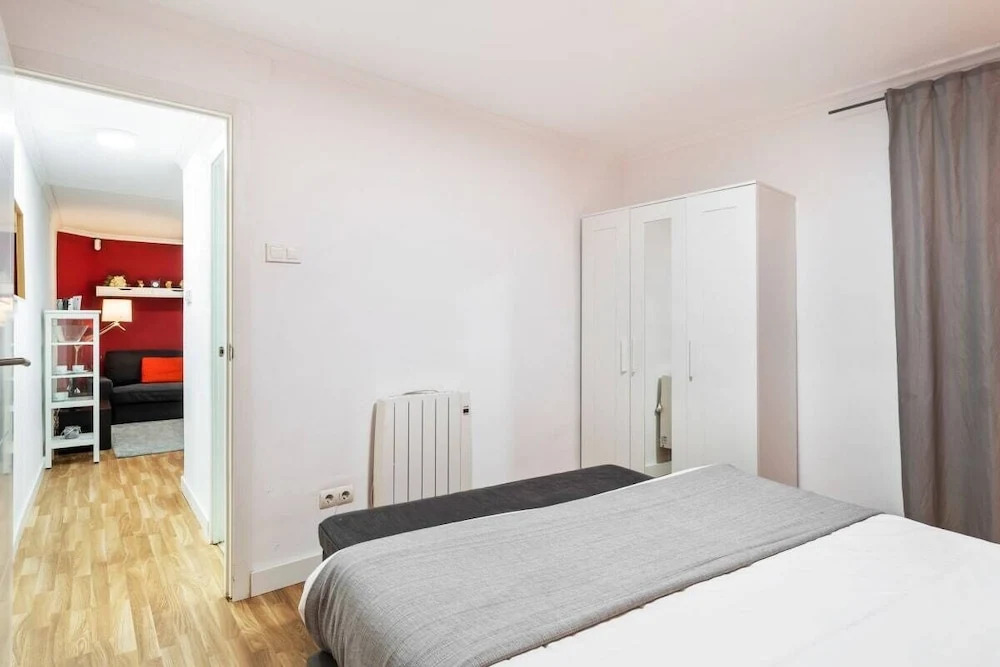 Brand new Elegant 3 Bedroom Apartment