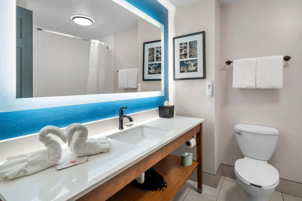 Country Inn & Suites by Radisson, Port Orange-Daytona, FL