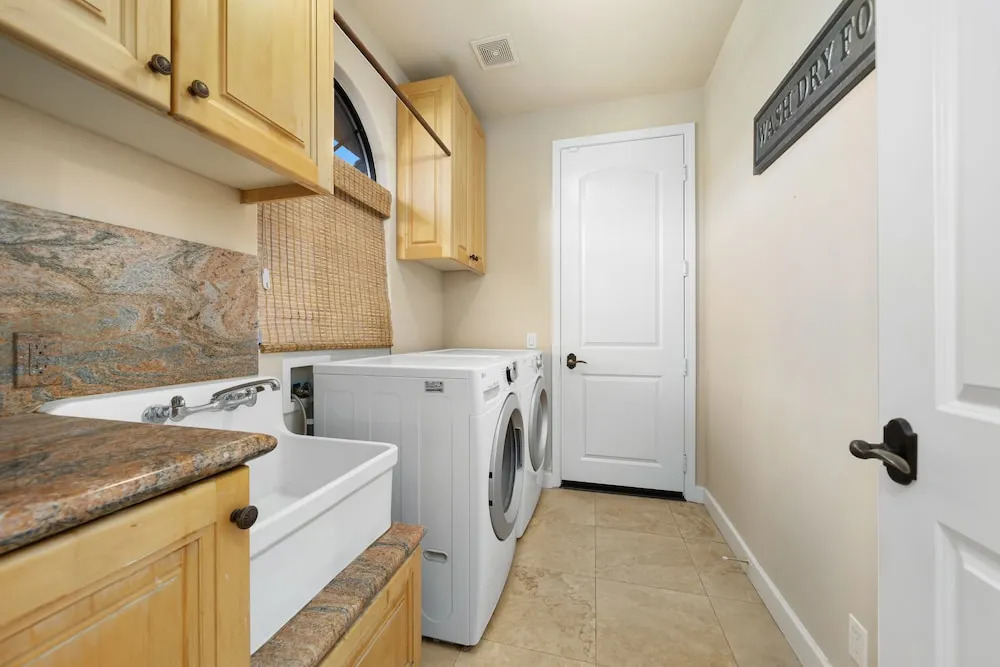 Yucca Valley Vacation Rental: Private Pool + Spa!