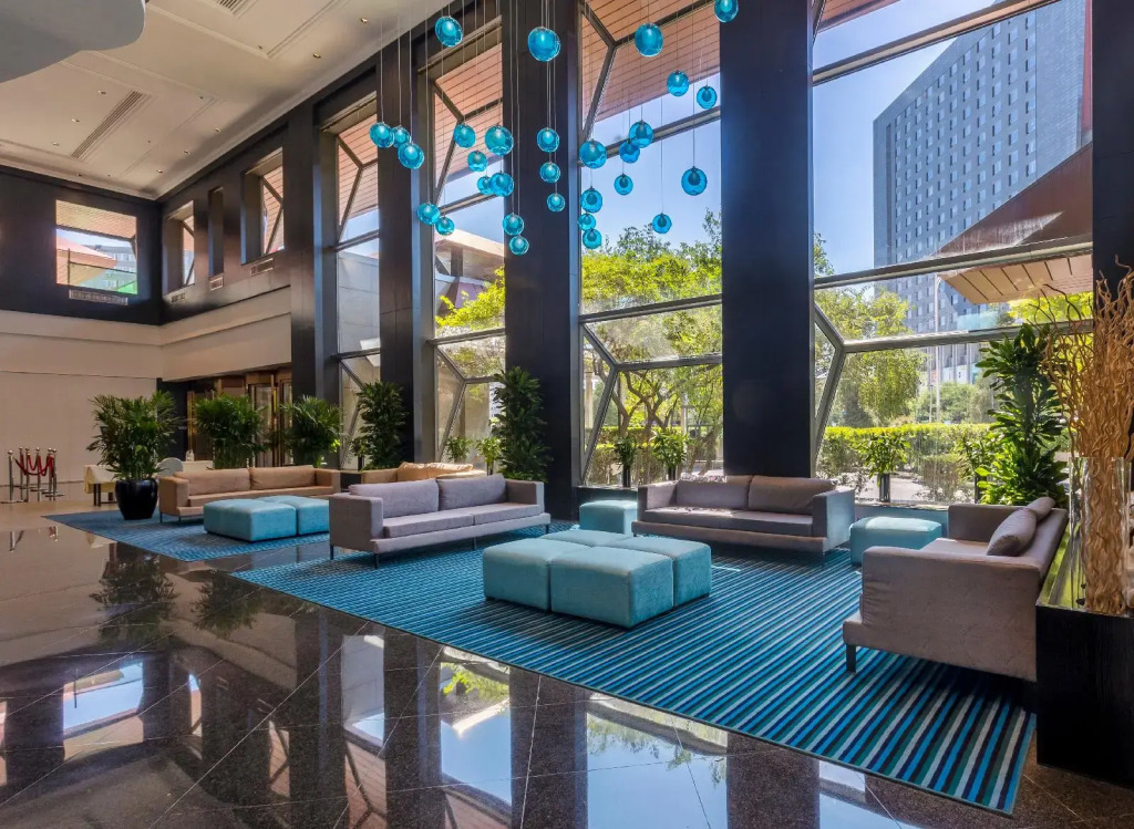Grand Skylight Hotel Royal