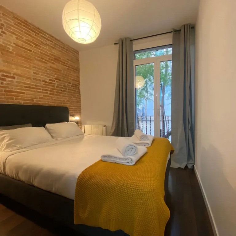 Cosy Urban Oasis 1BD in Poble Sec By Myrentalhost