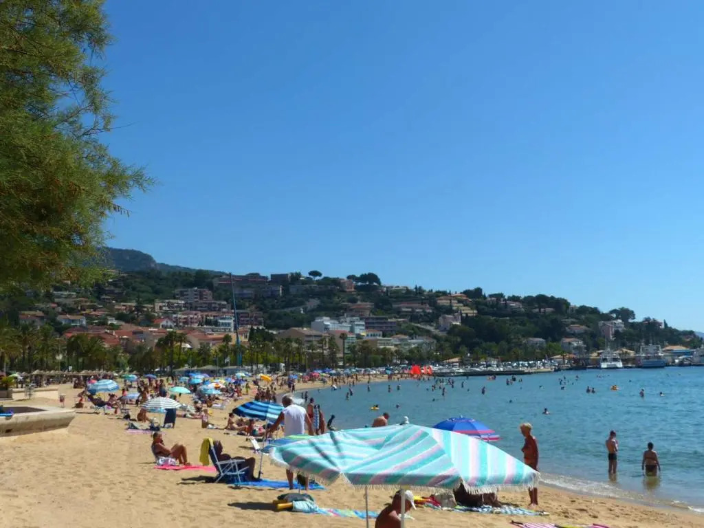 Appartement Le Lavandou, 1 pièce, 2 personnes - FR-1-308-110