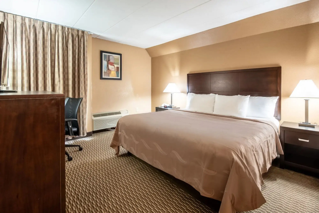 Quality Inn & Suites