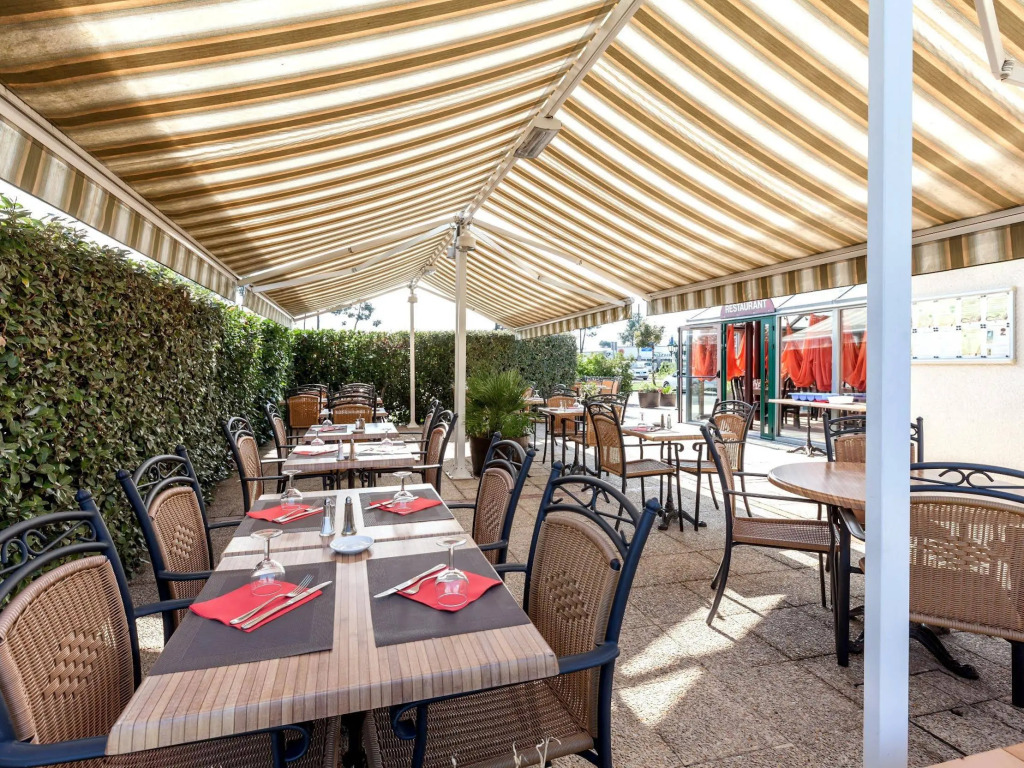 Hôtel Restaurant Le Brennus Logis Hotels