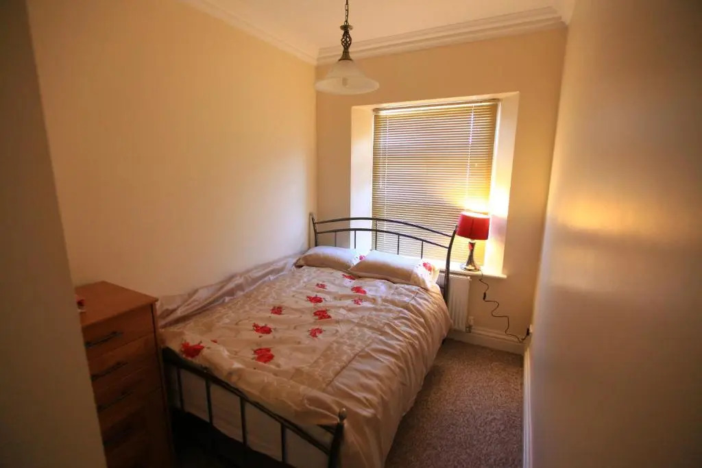 headland apartments