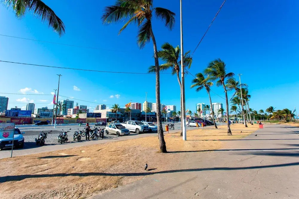 Apto com Ar-condicionado a 350m do mar em Aracaju