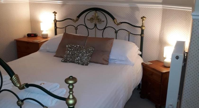 The Netley Hotel