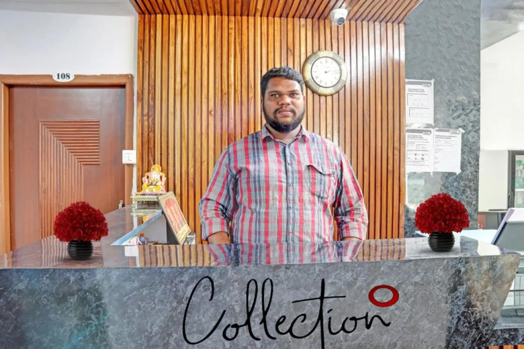 Super Collection O Warangal Railway Station