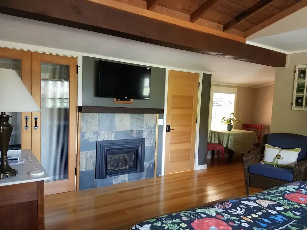 China Creek Cottages