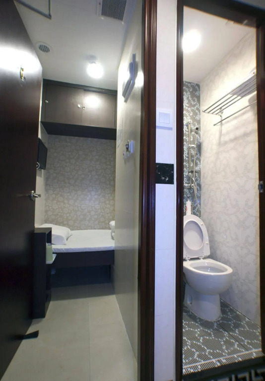 Mong King Hotel