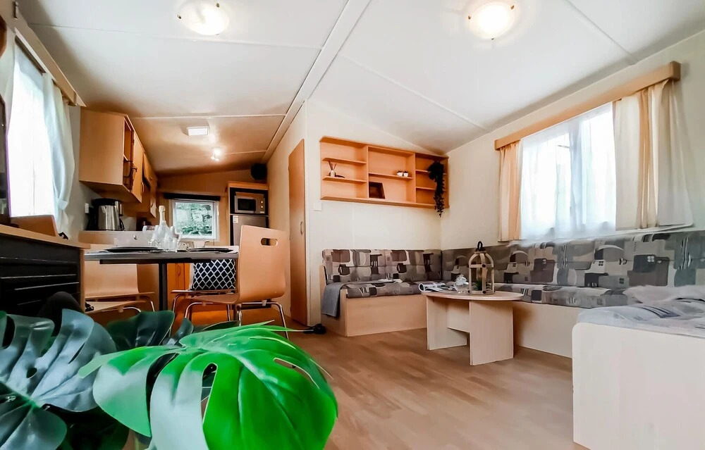 2 Bedroom Lovely Home In Heinkenszand