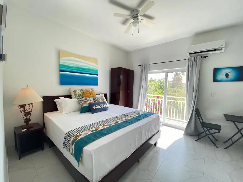 Lovely 2-bedroom Apartment in Venetian Road