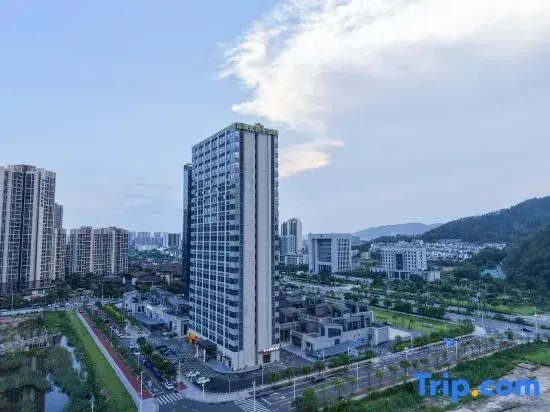 Lefeng E-sports Apartment (Zhuhai Doumen Branch)